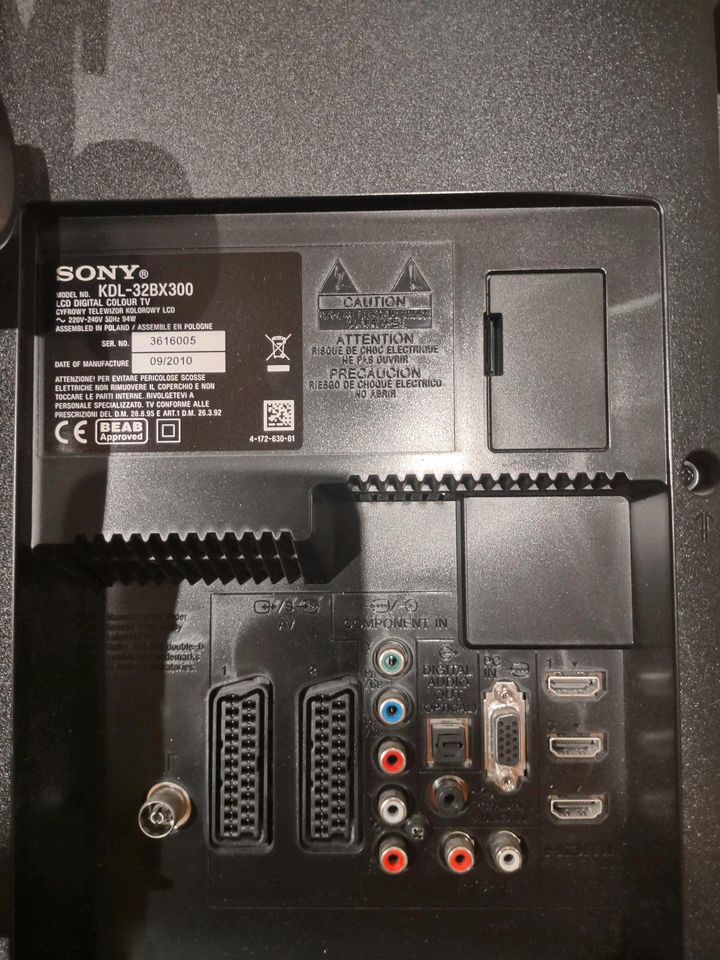 Sony Fernseher KDL-32BX300 in Urbach Westerw