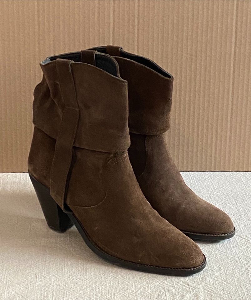 Western Stiefel*Wildleder*Benetton*Gr.40*braun*Boho Boots*Leder* in Krefeld