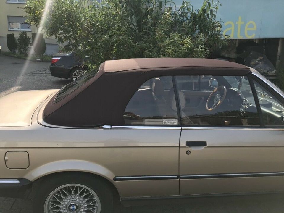 BMW e30 Cabrio Verdeck inklusive Montage Sattlerei in Dortmund