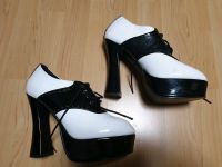 70er Jahre retro Karneval Plateau Schuhe Pumps Gr. 38 Nordrhein-Westfalen - Eschweiler Vorschau