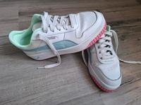 TOP neuw. blau-rosa-grün-weiße Puma Sneaker Gr. 38,5 Leder Carina Kiel - Meimersdorf-Moorsee Vorschau
