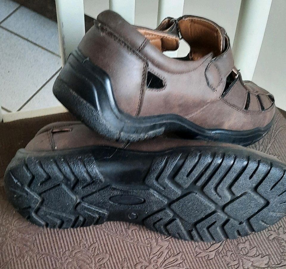 Herren Schuhe Sandalen Gr. 41 in Lastrup