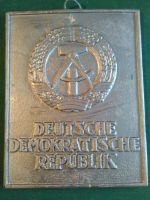 Grenzschild Hoheitszeichen Ehrenkranz DDR Repro aus Wachs Thüringen - Birx Vorschau