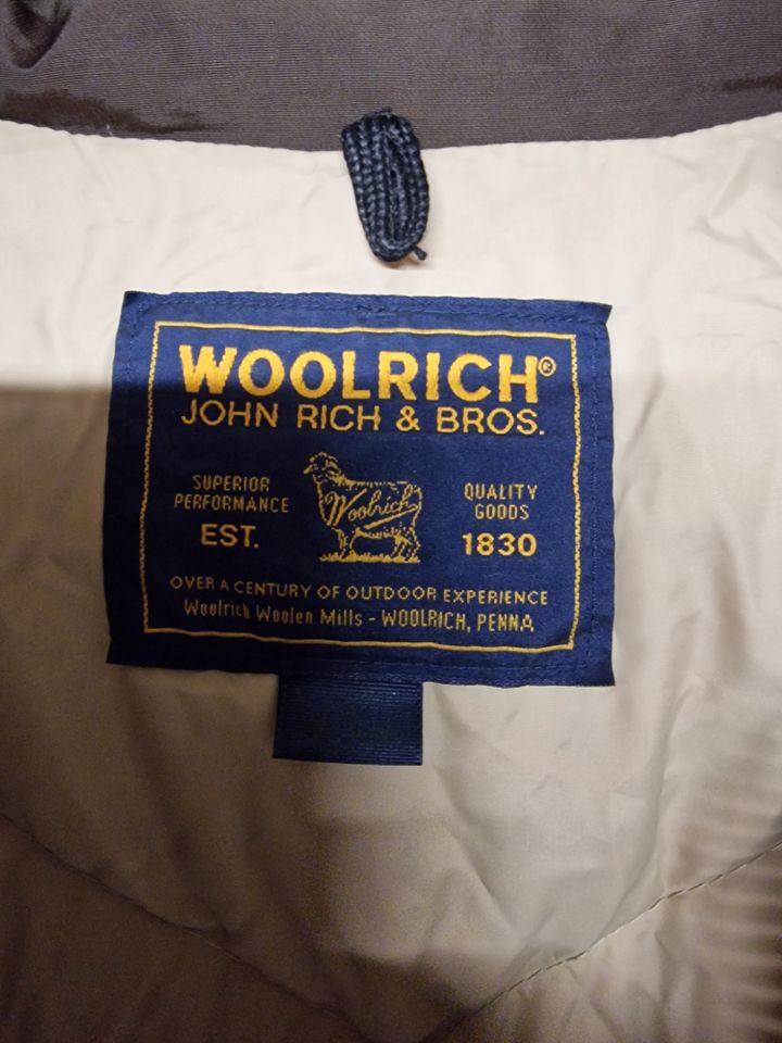 WOOLRICH Arctic Parka Braun Größe EU XL Daunenparka mit Pelz in Hamburg