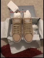 Prada Sneakers Rose Original 36,5 wie neu Schuhe Baden-Württemberg - Offenburg Vorschau