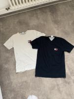 Tommy Hilfiger Jeans T-Shirt weiß dunkelblau/schwarz Xs S Baden-Württemberg - Besigheim Vorschau