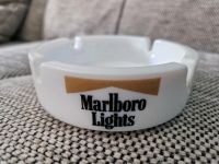 Marlboro lights Porzellan-Aschenbecher weiß alt selten top Nordrhein-Westfalen - Straelen Vorschau