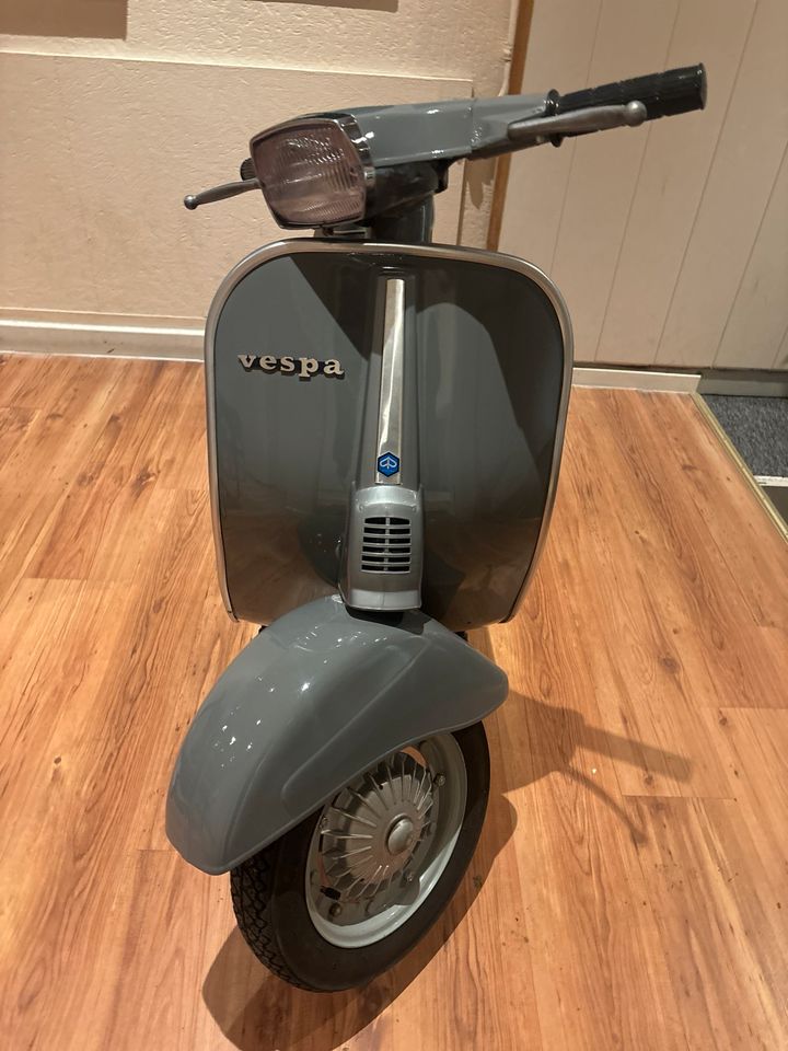 Vespa 50 Special Nardo Grau (Reserviert) in Köln