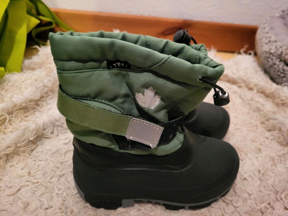 Canadians Winterstiefel gr. 27 in Mönchengladbach