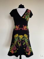 Kleid Kurarm schwarz mit Blumen Gr. 36 Bayern - Vilsbiburg Vorschau