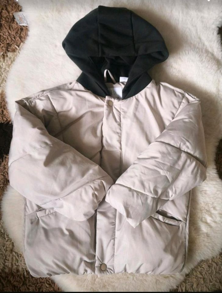 Jacke Zara gr 110 in Burscheid