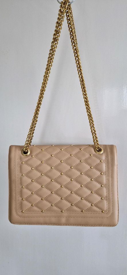 Damen Handtasche / Umhängetasche Beige in Solingen