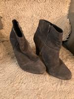 Stiefeletten mit Absatz, Görtz 17, Gr.38 Niedersachsen - Nordstemmen Vorschau