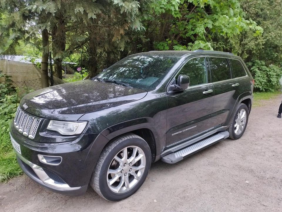 JEEP GRAND CHEROKEE SUMMİT in Offenbach