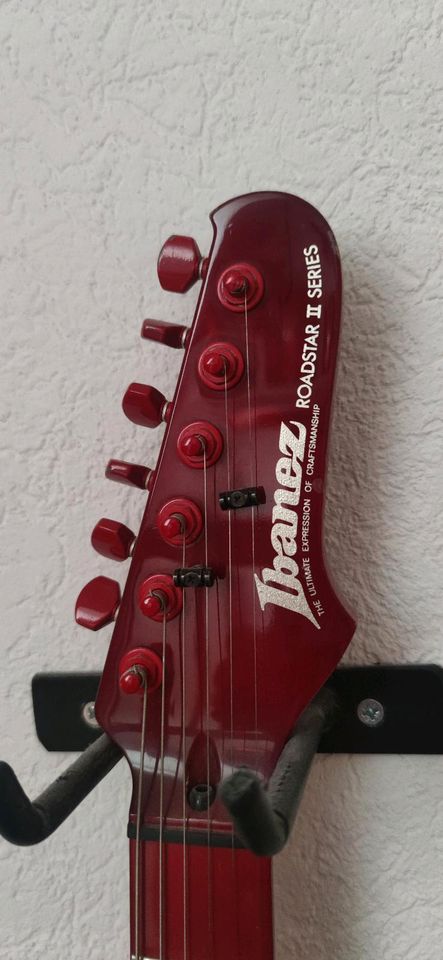 Ibanez Roadstar 2 series all red Gitarre in Adenau