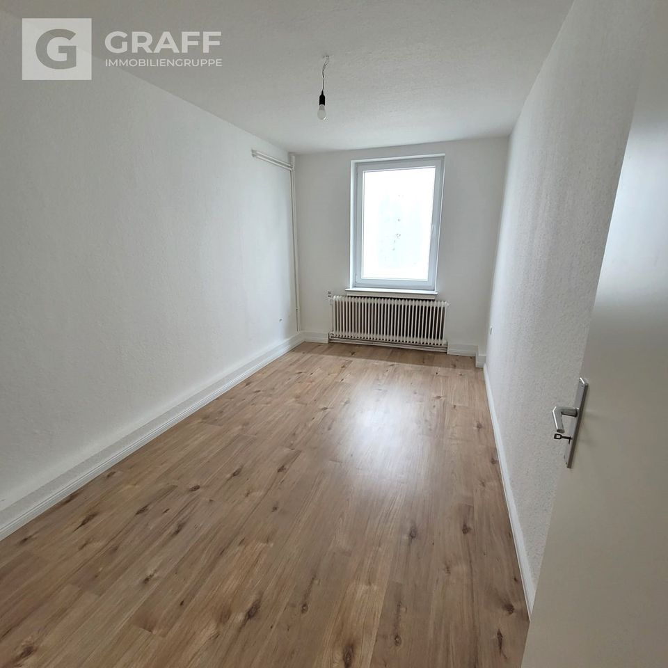 Große 3-Zimmer Erdgeschoss Wohnung in Bremerhaven! in Bremerhaven