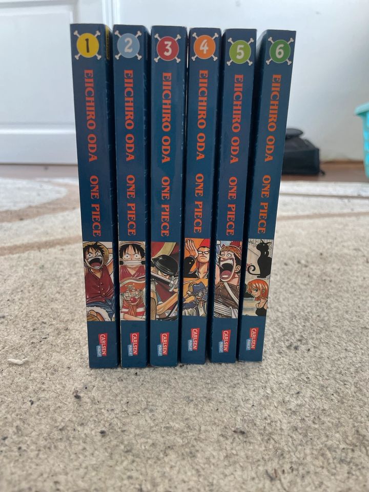 One Piece Manga band 1-6 in Bielefeld