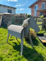 Holz Pferd grau Niedersachsen - Katlenburg-Lindau Vorschau