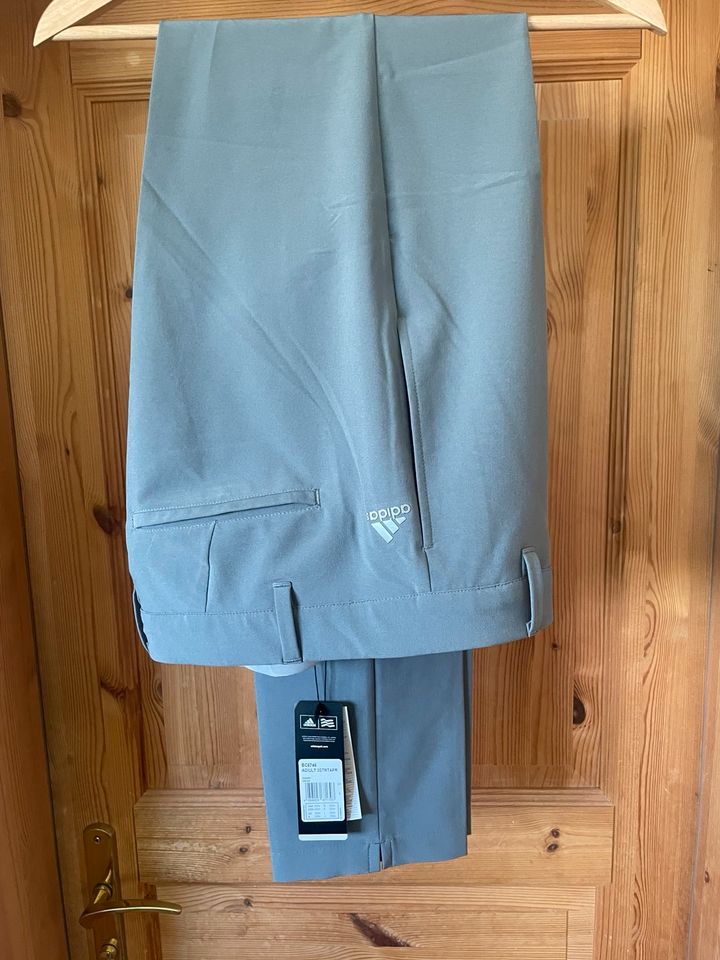 Golfhose v. Adidas W30 L34 in Bad Harzburg