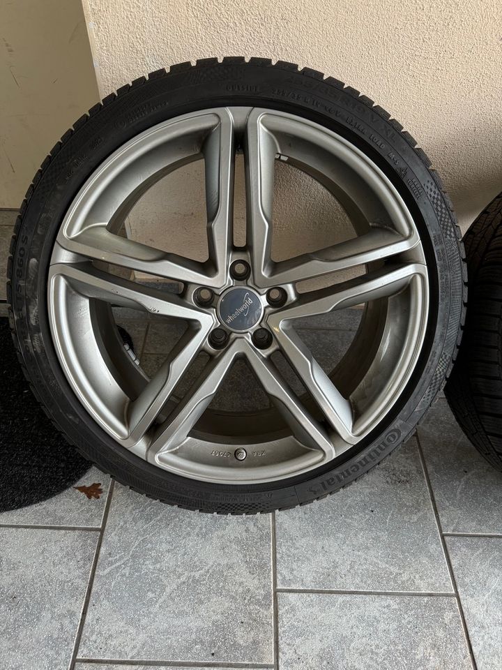 Mercedes 8,5x19 felgen mit Conti winterr.2x225/40R19,2x255/35/19 in Melsungen