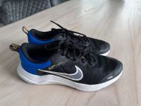 Nike Schwarz Laufschuhe Downshifter 12 Gr.36,5 Top Zustand Baden-Württemberg - Unterwachingen Vorschau