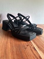 Vagabond Sandals (size 39) München - Au-Haidhausen Vorschau