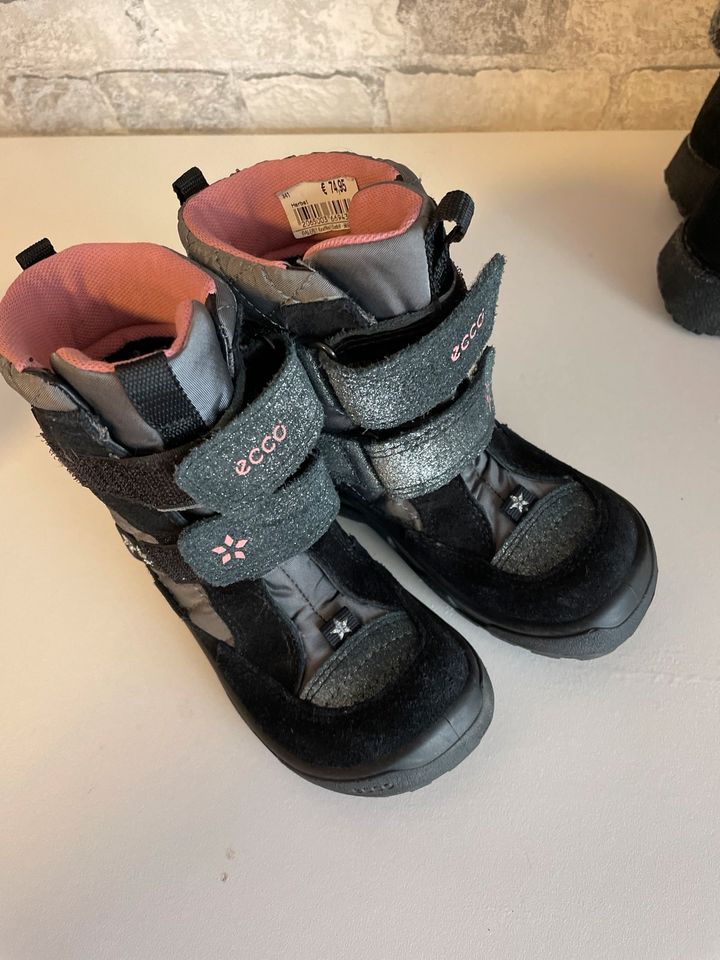 Ecco Winterschuhe / Stiefel gr 27 in Moers