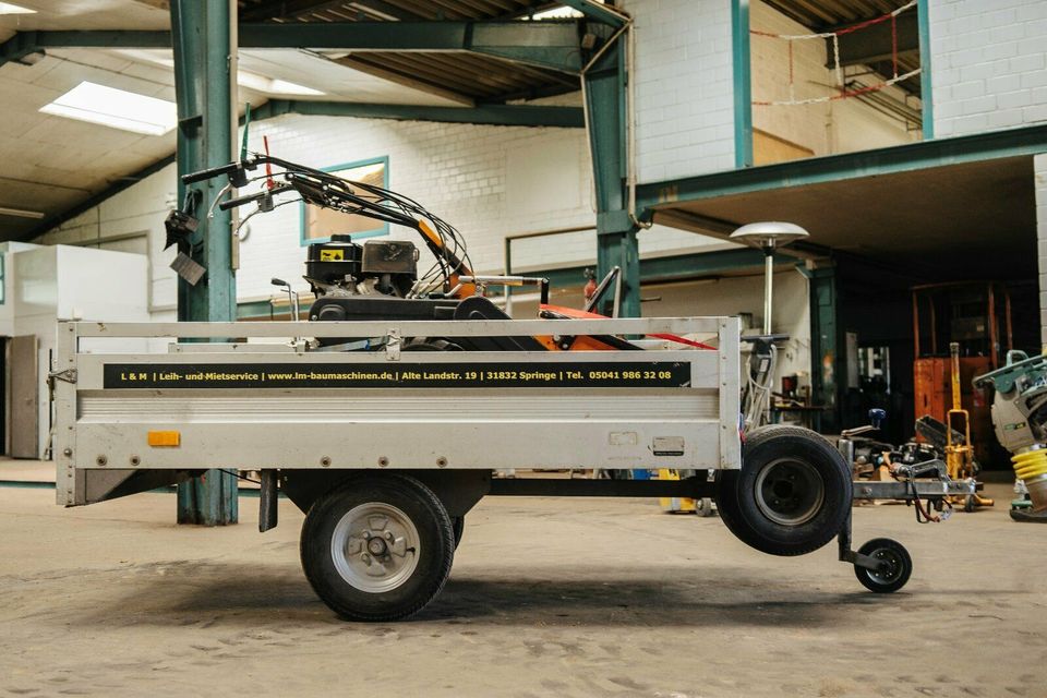 Anhänger Trailer 750 kg Mieten Vermietung Leihen Mietsevice in Springe