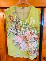 Jakes Shirt Top Bluse bunt Blumen M 38 grün Bayern - Aschaffenburg Vorschau