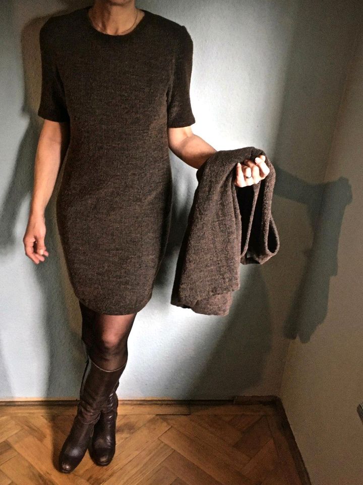 MADELEINE Mini-Wollkleid mit gleichlanger Weste in Fürth