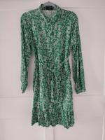 C&A Jessica Blusenkleid Gr. L 40/42 grün weiß Blumen Bindegürtel Sachsen - Chemnitz Vorschau