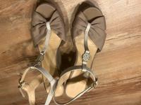 Keilabsatz Sandalen Tommy Hilfiger, Größe 41 Niedersachsen - Großefehn Vorschau
