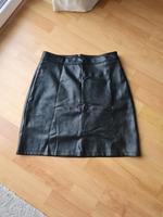 Kunstlederrock Vero Moda S schwarz Hessen - Gießen Vorschau