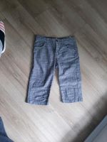 H&M Gr. 128 Clamdiggers Shorts kurze Hose verstellbar Druckknopf Essen-West - Frohnhausen Vorschau