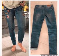 FB Sister Skinny Jeans mit Sticker Patches Gr 29 36 38 Dortmund - Buchholz Vorschau