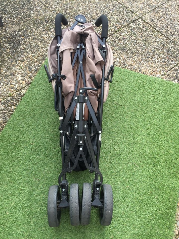 Buggy Kindersportwagen baby cap Jan in Mannheim