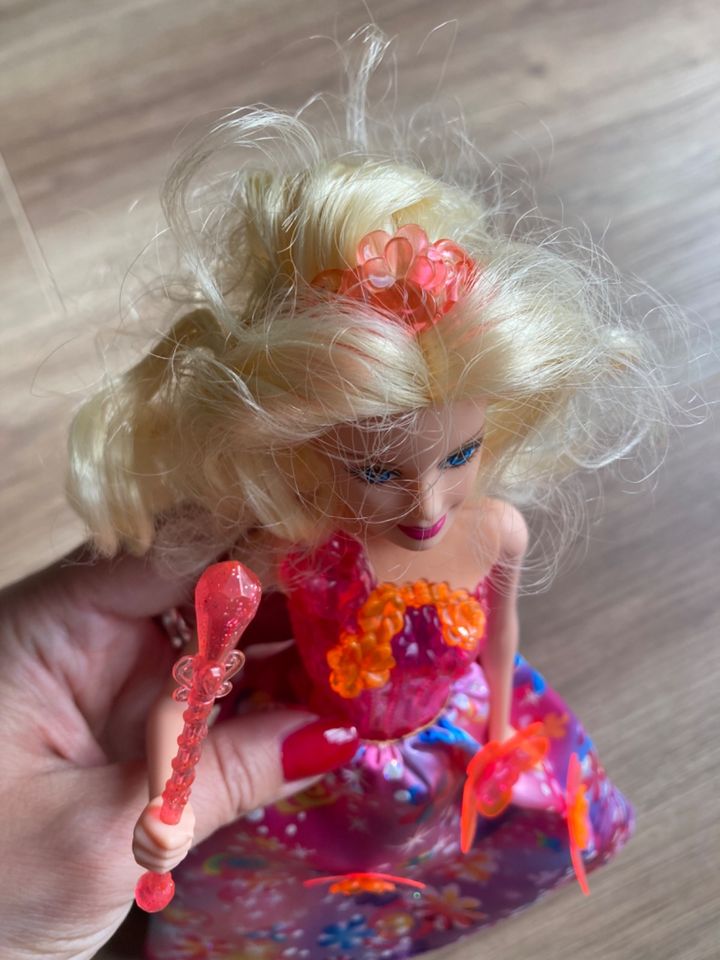 Mattel Barbie CCF84 singende Prinzessin Alexa und die geheime Tür in Freising