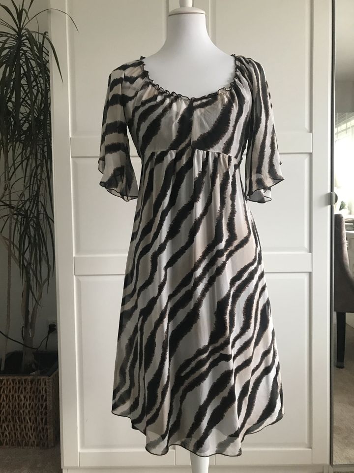 Sommerkleid von Esprit, braun mit schönem Zebramuster, Gr. 36 in Overath