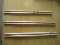 Drumsticks  3 Paar gebraucht Niedersachsen - Hessisch Oldendorf Vorschau