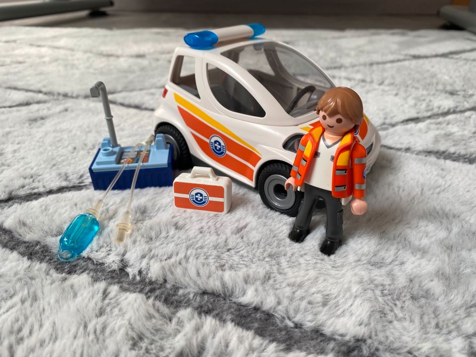 Playmobil Notarzt in Nordrhein-Westfalen - Castrop-Rauxel | Playmobil  günstig kaufen, gebraucht oder neu | eBay Kleinanzeigen ist jetzt  Kleinanzeigen