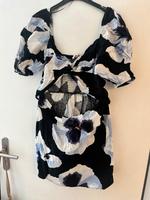 H&M Kleid Cutouts Sommerkleid Gr XL 40/42 blau Flowerprint Baden-Württemberg - Eggenstein-Leopoldshafen Vorschau