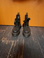 Damen Stiefel von Dr.Martens gr.42 Nordrhein-Westfalen - Wesseling Vorschau