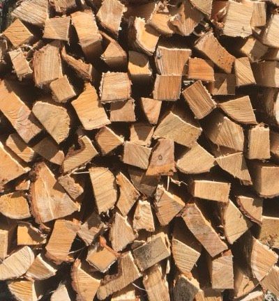 Brennholz, Ofenholz, trocken auf Wunschmaß zu verkaufen in Berching