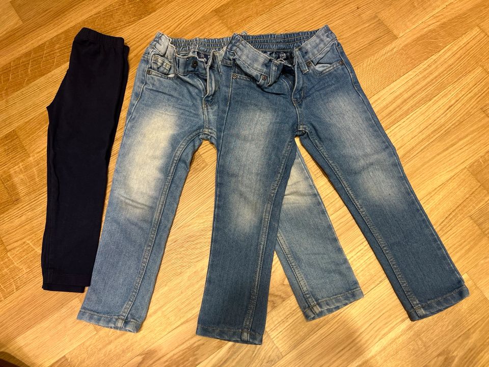 2 Jeans als Set Gr 98 in Erfurt