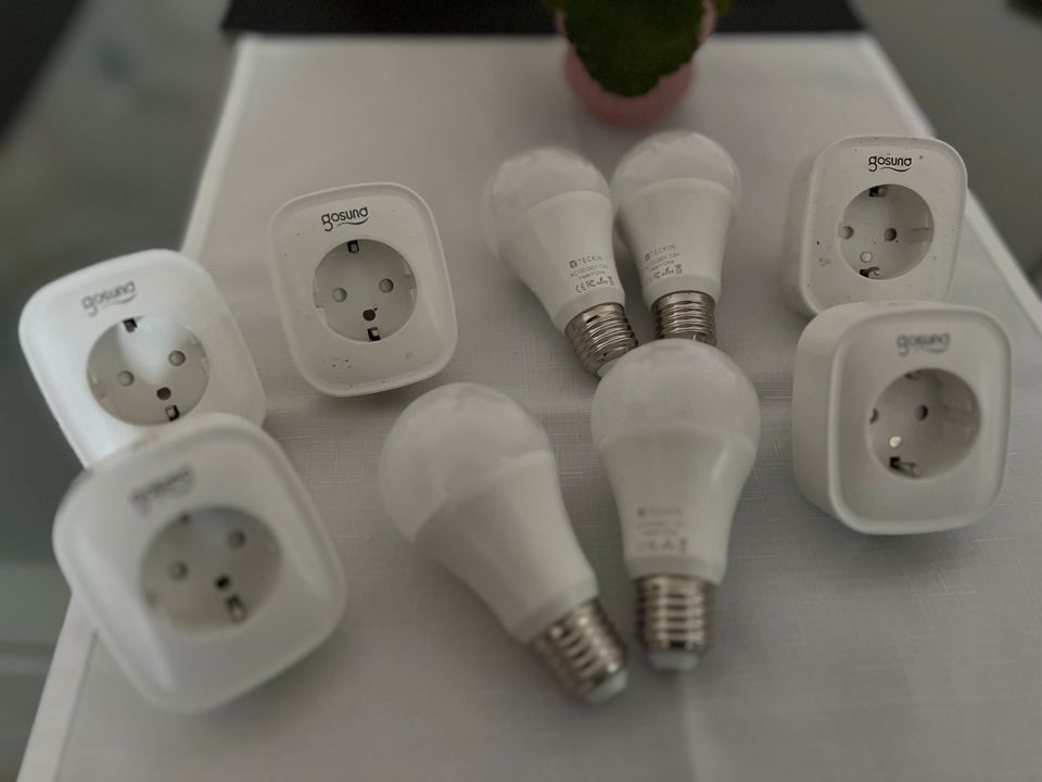 5 smarte Steckdosen (Gosund) inkl. USB und 4 Multicolor Lampen in Leipzig