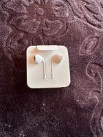 Apple EarPods Lightning NEU Original verpackt Bayern - Freising Vorschau