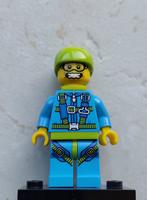 Lego Minifigur Skydiver col10-6 aus Minifigures Series 10 Nordrhein-Westfalen - Stolberg (Rhld) Vorschau