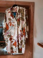 Strandkleid cremefarben/Blumen Gr XL Bayern - Regenstauf Vorschau