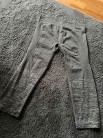 Hummel Leggings Sporthose 3/4 Gr. M/L Hessen - Burghaun Vorschau