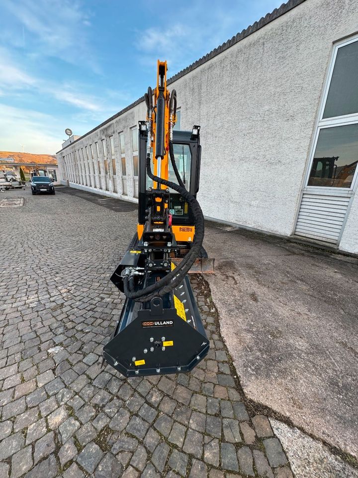 Mieten Minibagger JCB 19C-1 mit Mulcher Bagger Mieten Leihen Baumaschinen Vermietung in Meisenheim